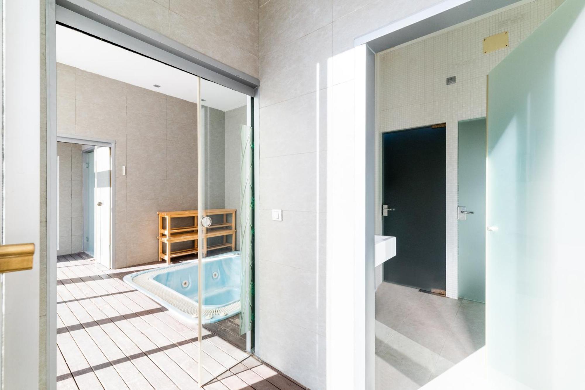 Apartmán Tuguest Avenida De La Investigacion - Free Parking Granada Exteriér fotografie