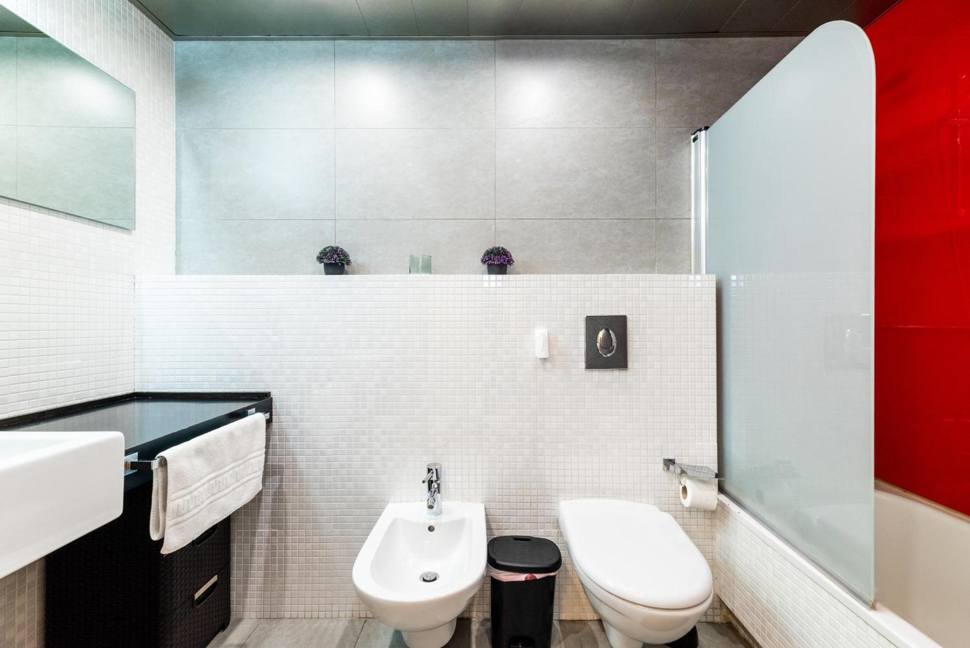 Apartmán Tuguest Avenida De La Investigacion - Free Parking Granada Exteriér fotografie